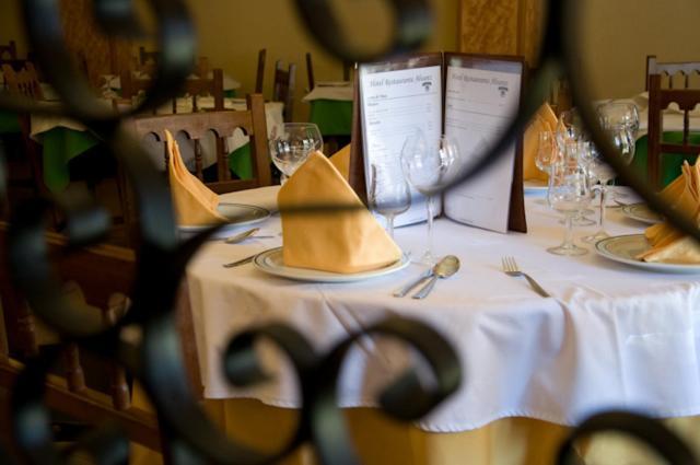 Hotel Alvarez Tuéjar Eksteriør bilde